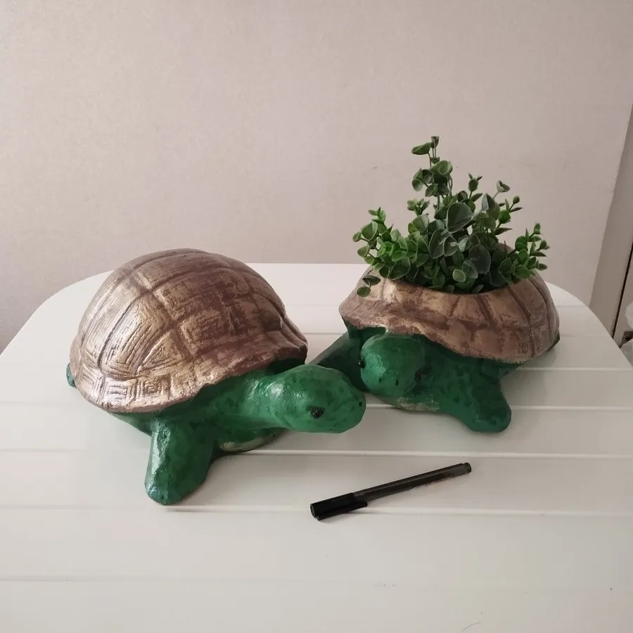 مجسمه زوج لاک پشت گلدان