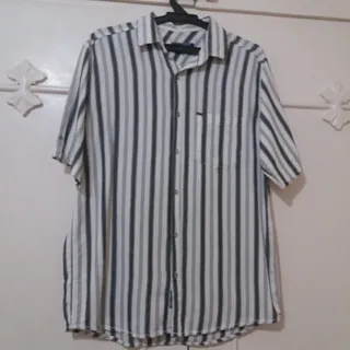 پیراهن مردانه