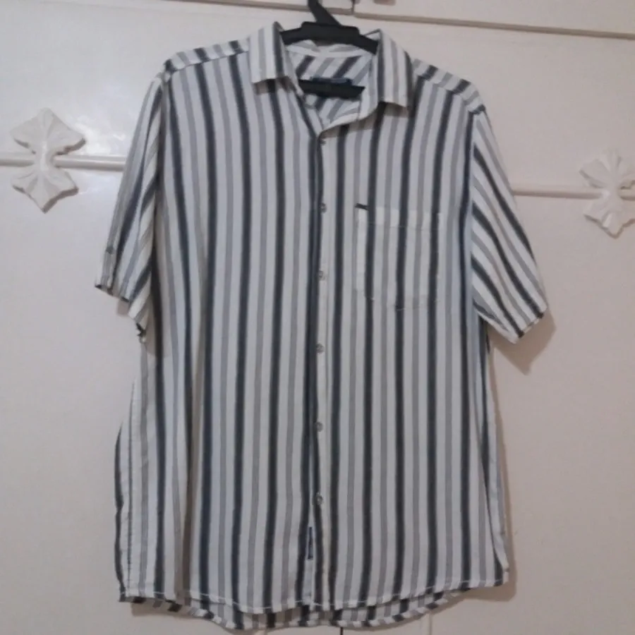 پیراهن مردانه