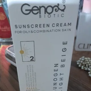 ضد آفتاب ژنو بایوتیک رنگی