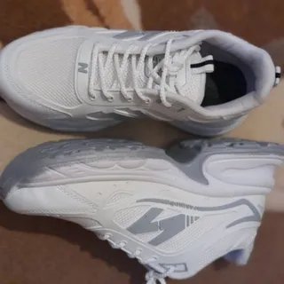 کفش New Balance