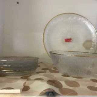 سرویس پذیرایی