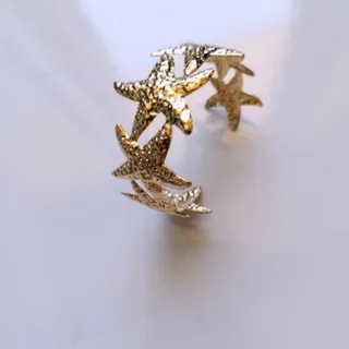 دستبند و نیم ست،  بنگل