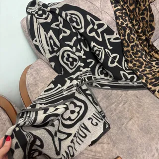 شال یا شال گردن