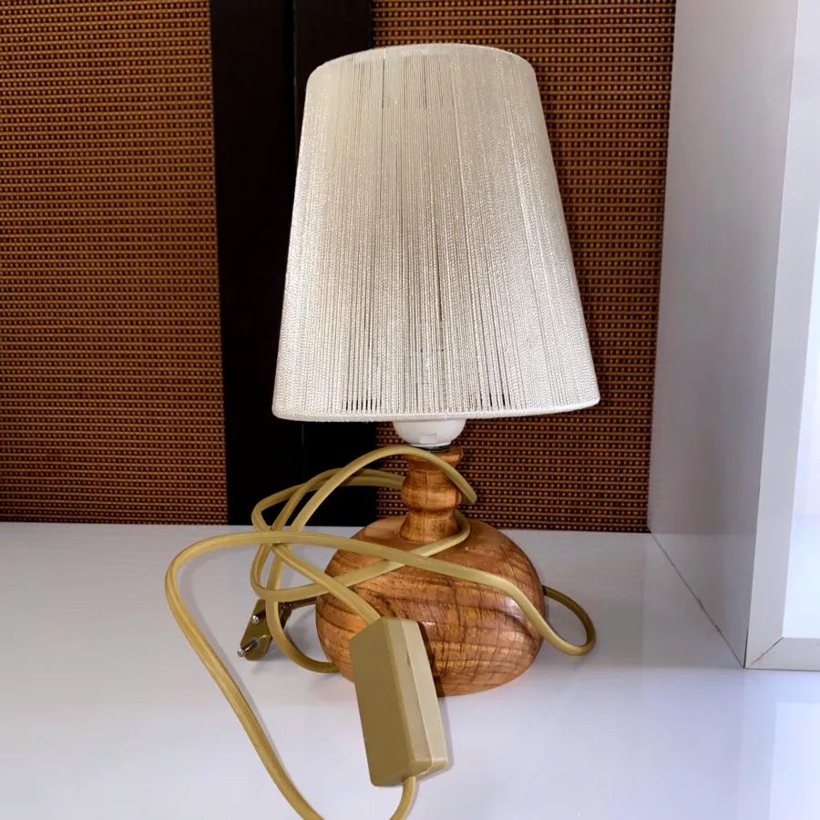 آباژور چوبی بافت مکرومه