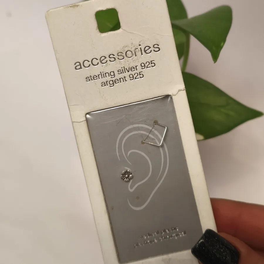 پیرسینگ گوش