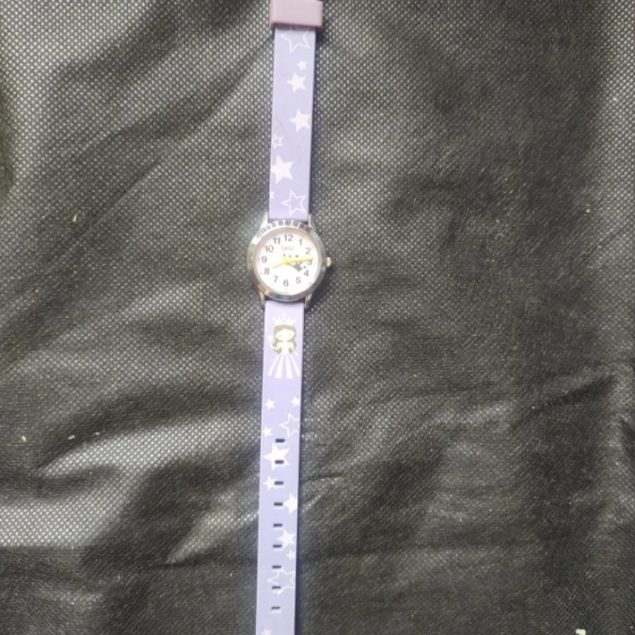 ساعت بچگانه