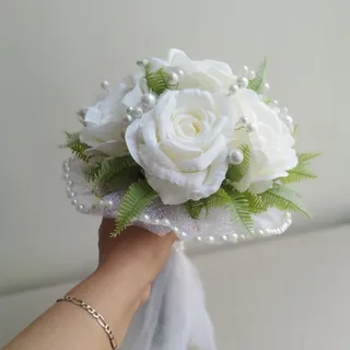 دسته گل عروس