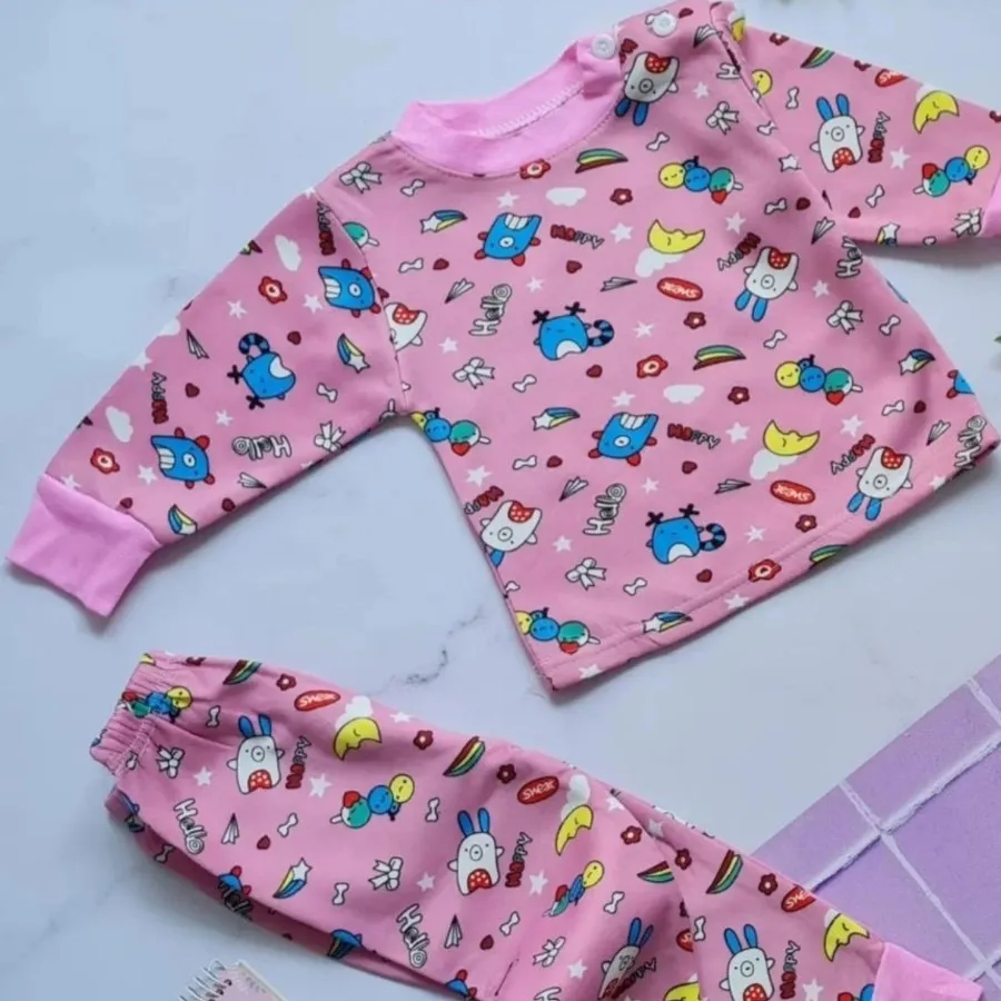 لباس گرم بچگانه