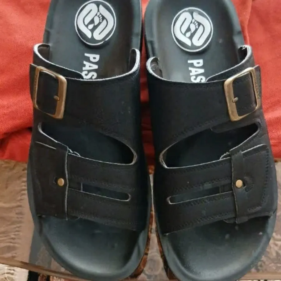 صندل مردانه