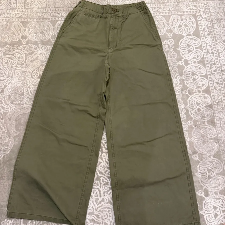 شلوار کتان زیتونی