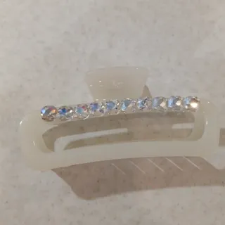 گیره مو بزرگ