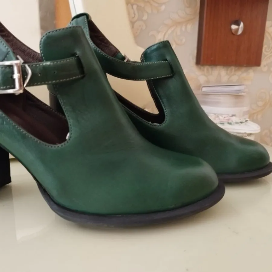 کفش تمام چرم 38