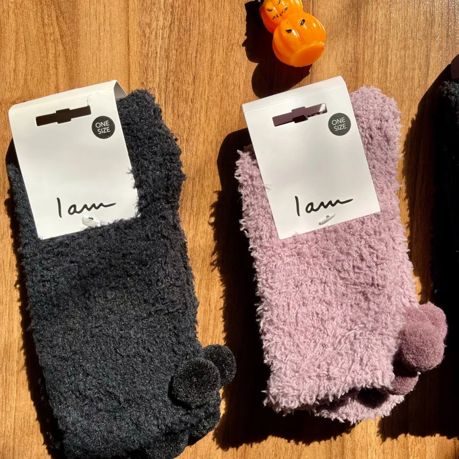 جوراب بوکله منگوله دار