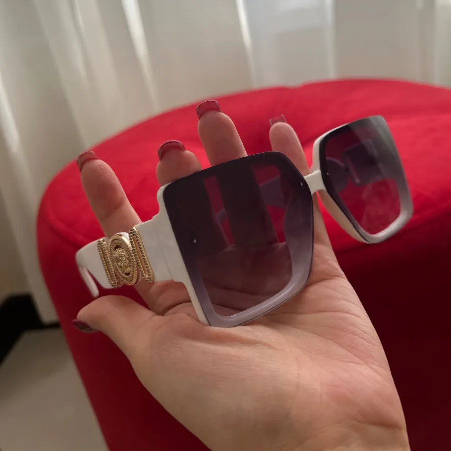 عینک ورساچه