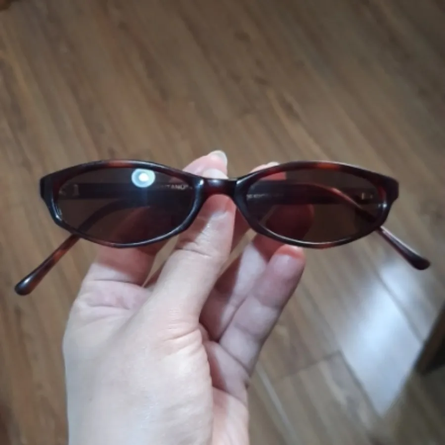 عینک برند RINTANO