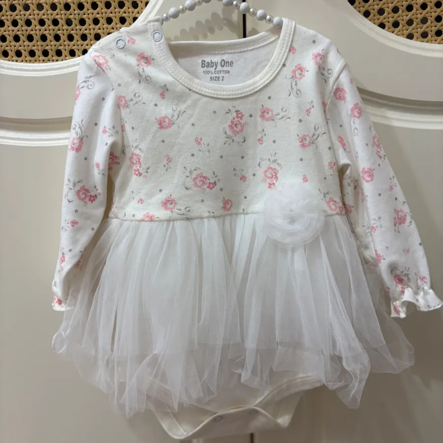 سایز 2 مناسب 3 تا 6 ماه