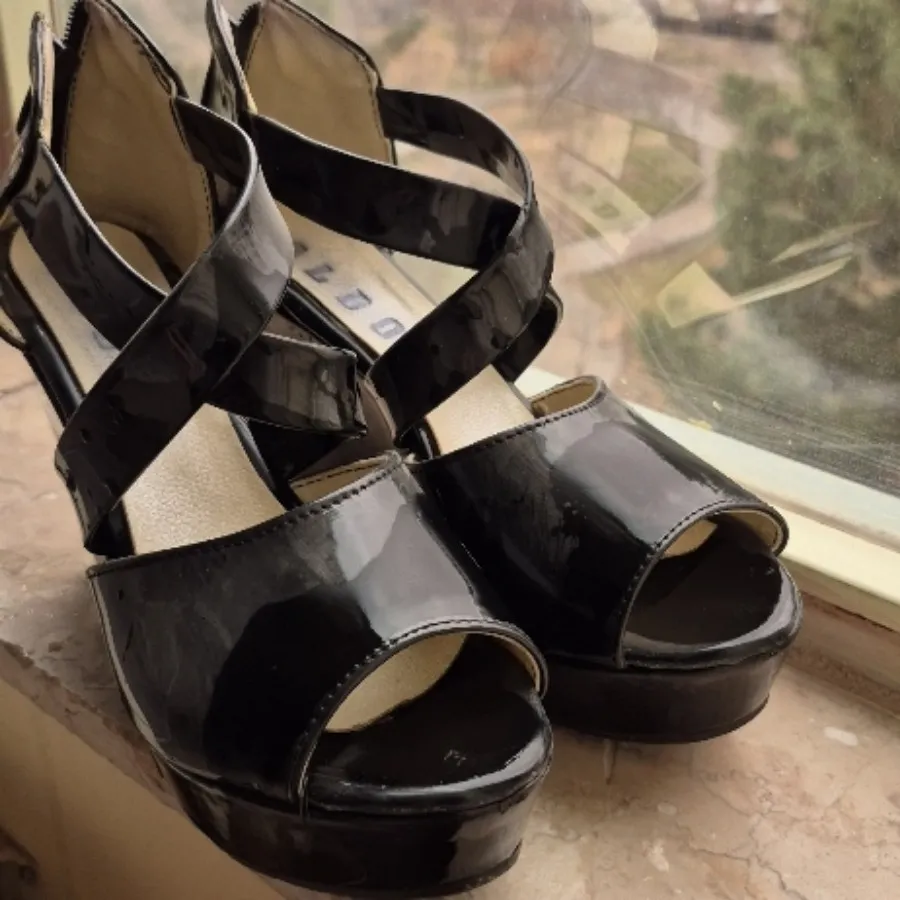 کفش لژدار ورنی