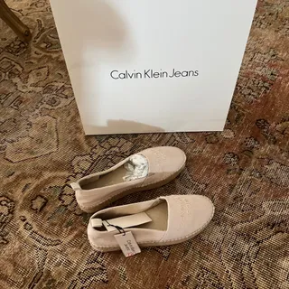 کفش کلوین کلین