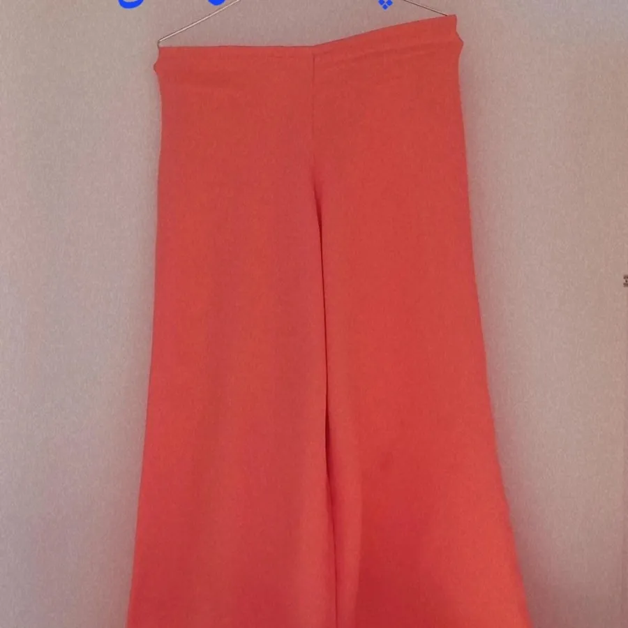 شلوار بلند پشت کمر کش