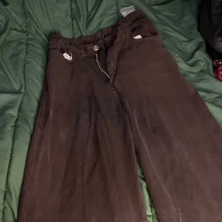 شلوار قهوه ای