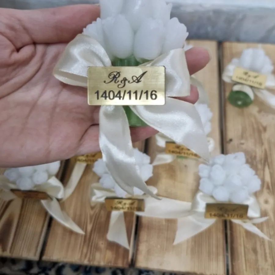 گیفت دسته گل لاله