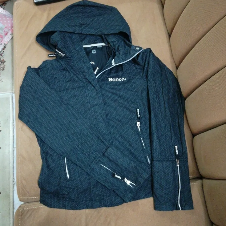 کاپشن خارجی