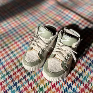 کتونی بچگانه