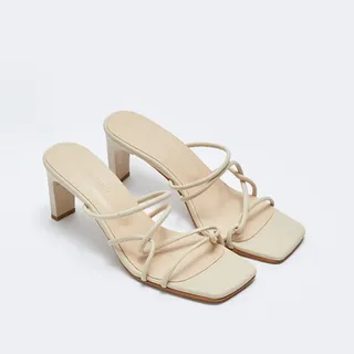 صندل السی وایکیکی