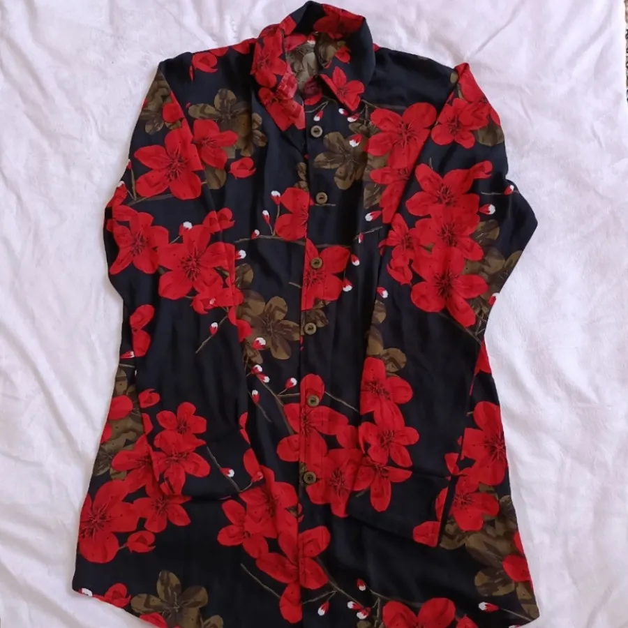 شومیز زنانه