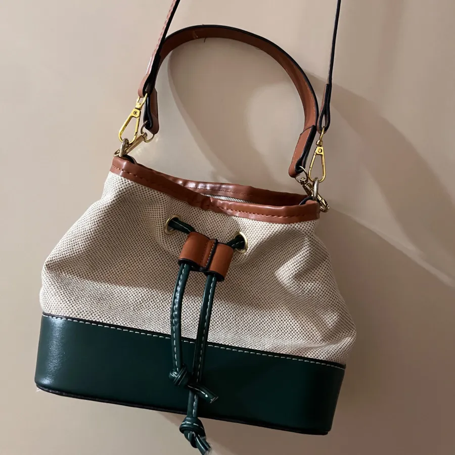 کیف وارداتی