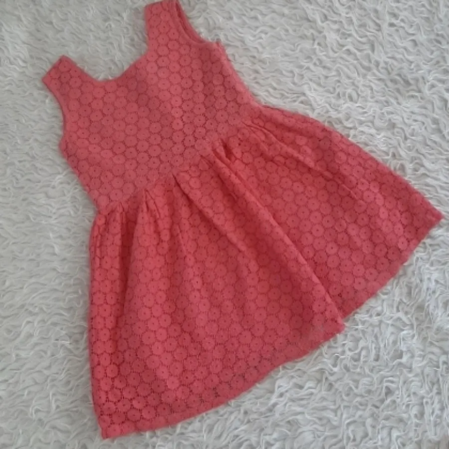 پیراهن دخترونه