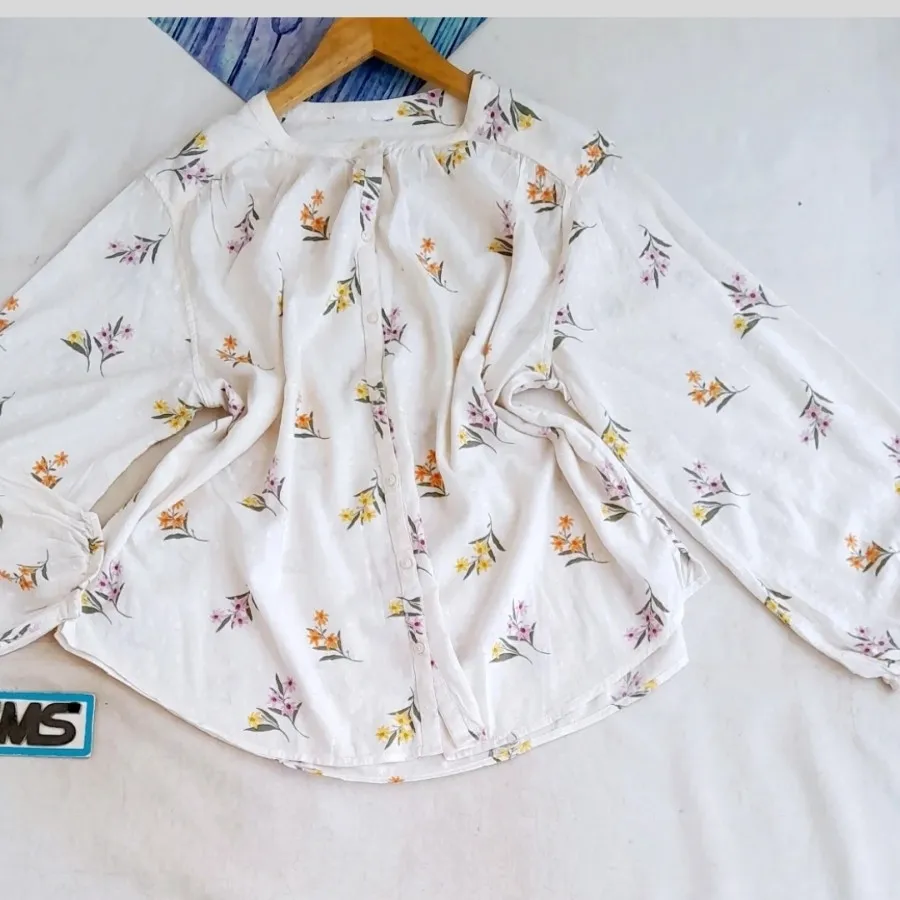 شومیز مارکدار