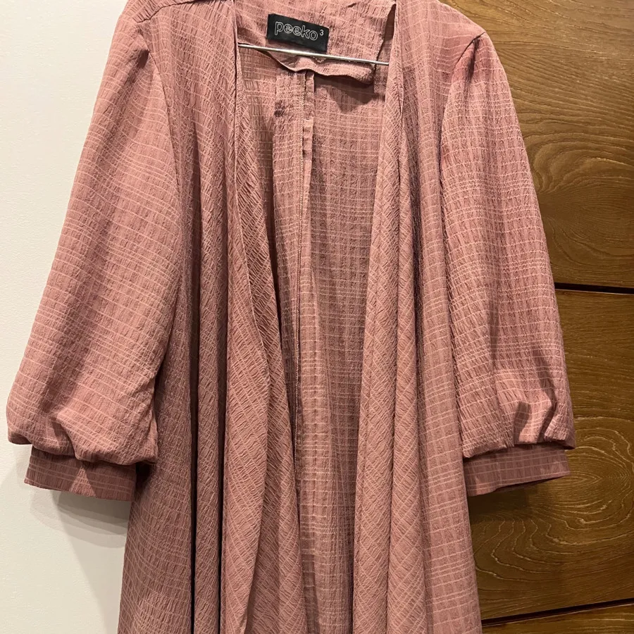 مانتو‌صورتی فری سایز