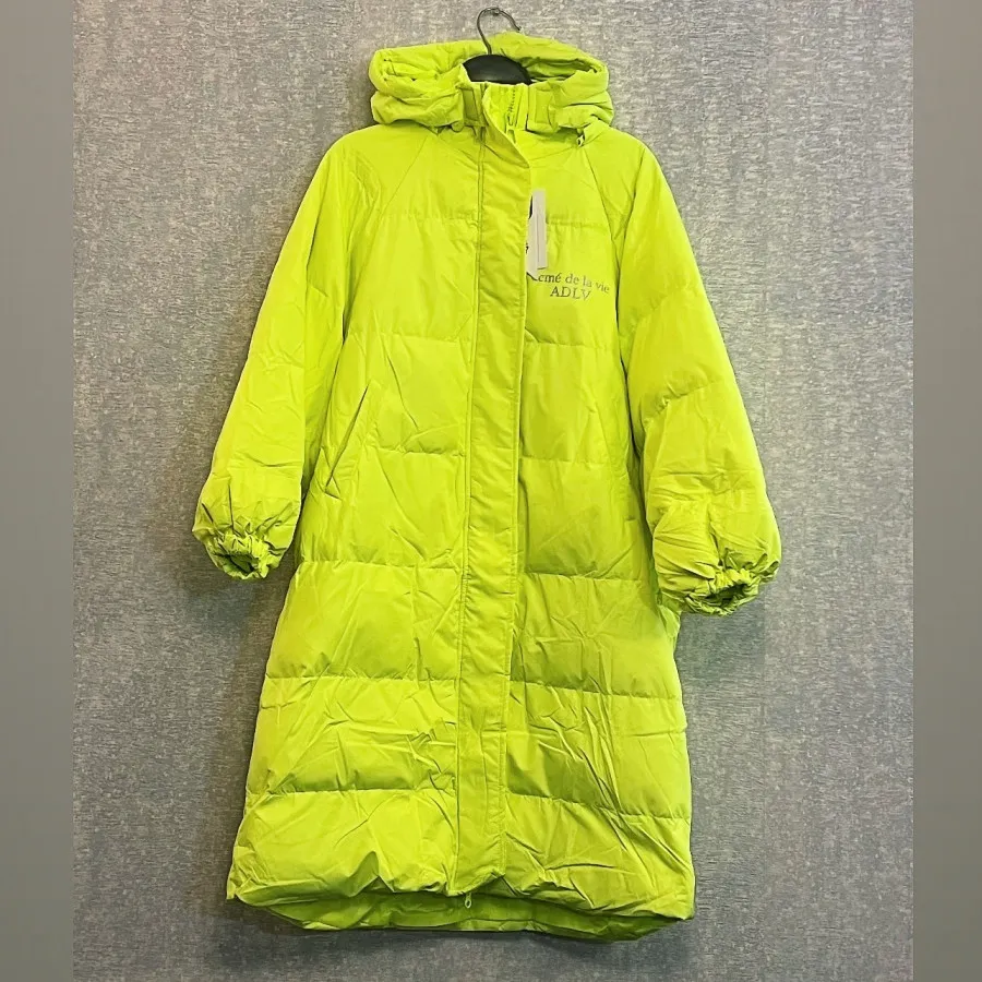 کاپشن بلند نیونی فرانسوی