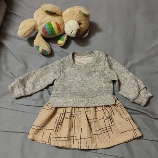 پیراهن نوزادی