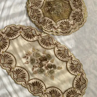 5تکه رومیزی سنگ دوزی شده