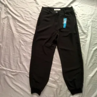 شلوار زنانه