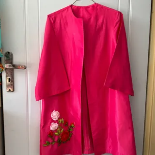 مانتو‌ساتن مزونی