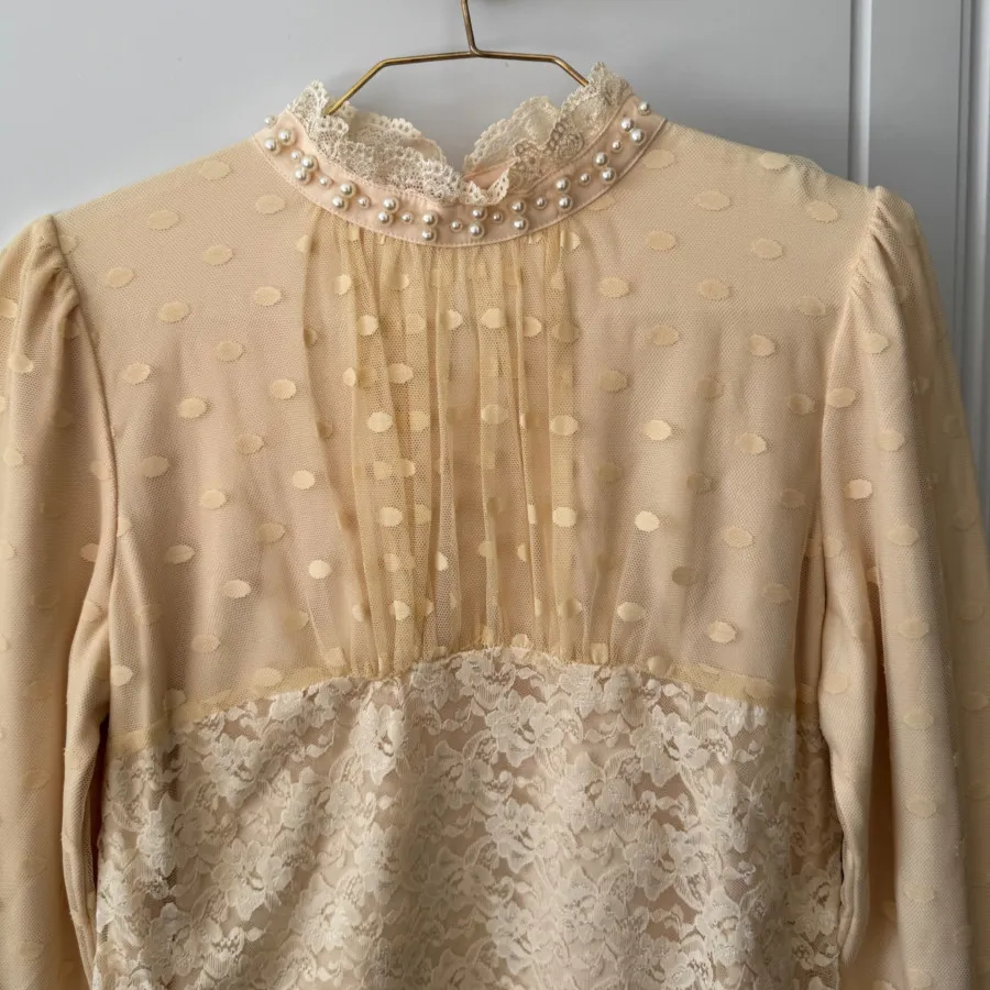 شومیز توری مرواریدی