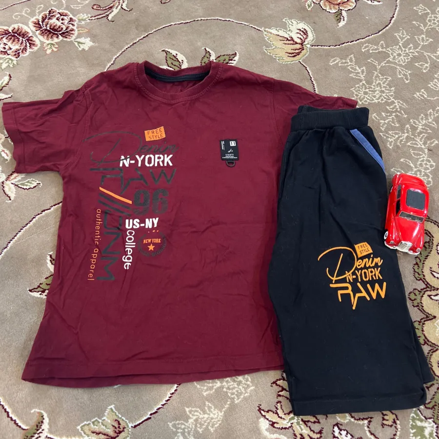 تیشرت و شلوارک