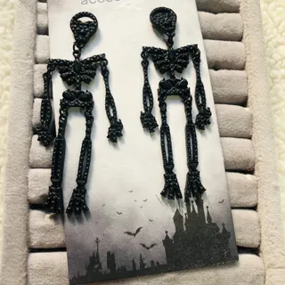 گوشواره اسکلت