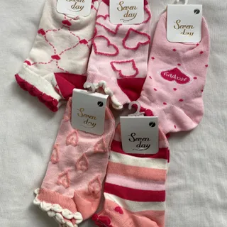 جوراب دخترونه