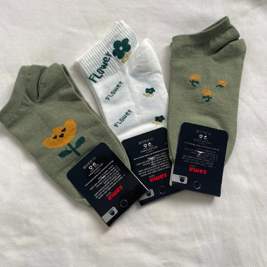 جوراب دخترانه حراج