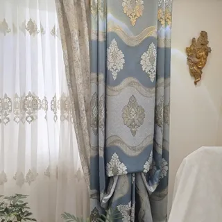 پرده ساتن و‌مخمل