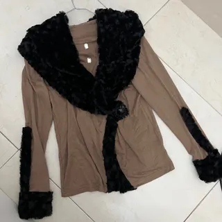 بلوز یقه خز ارسال رایگان