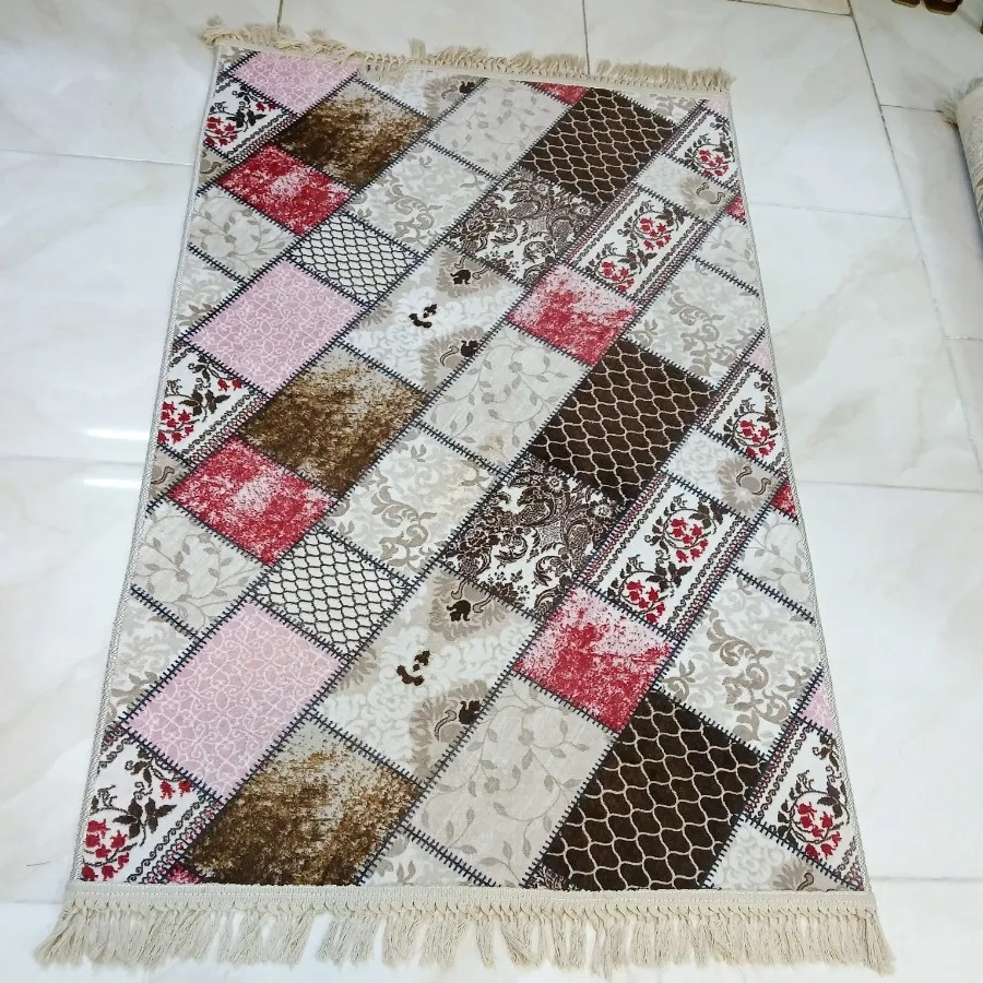 قالیچه 1در 1نیم