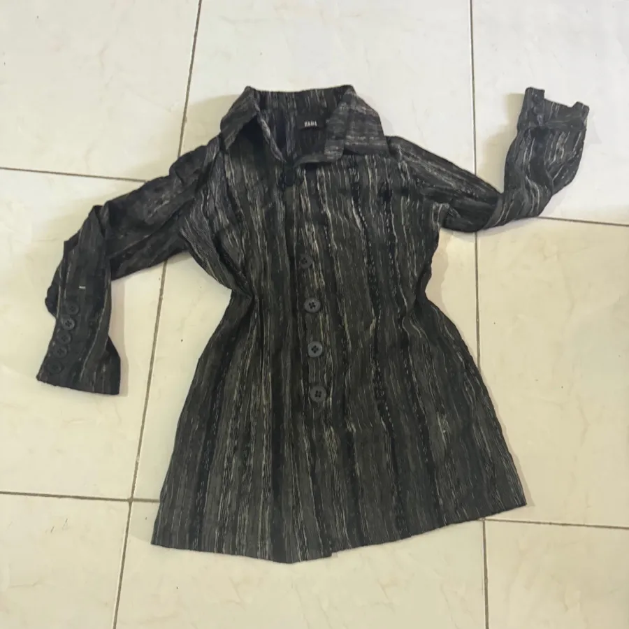 مانتو راه راه‌ سبز ارتشی