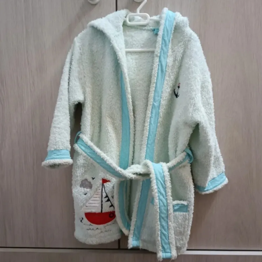 حوله تن‌پوش کودک