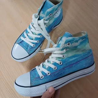 کتونی کانورس سایز 37